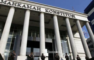 Resmi, MK Putuskan SD dan SMP Negeri dan Swasta Gratis