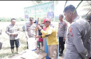 Polres Ketapang Berikan Pendampingan Pembuatan Pupuk Migo di Kecamatan Tayap
