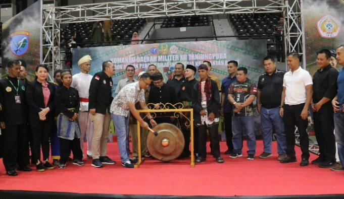 Kasdam XII/Tpr Tutup Event Borneo Open Pencak Silat Seri II Tahun 2025