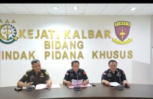 Kejati Kalbar menetapkan 6 orang tersangka kasus korupsi proyek bendara rahadi Osman Ketapang