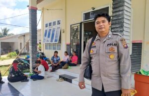 Personil Polsubsektor Jelimpo Laksanakan Patroli Sambang Dialogis