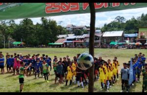 POLSEK MERANTI HADIRI OPEN TURMANEN SEPAK BOLA MERANTI CUP TAHUN 2025