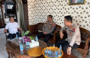 Kapolresta Pontianak Silaturahmi ke Ketua DAD Kota Pontianak