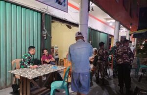 Patroli Sinergi, Babinsa dan FKPPI Jaga Ketertiban Wilayah Singkawang Tengah