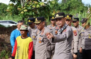 Kapolresta Pontianak Tinjau Lokasi Ketahanan Pangan P2B di Kecamatan Pontianak Barat*