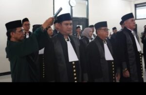 Pengadilan Tinggi Pontianak Angkat Sumpah 20 Advokat DPN