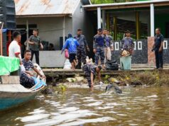 Kodaeral XII Gelar Aksi Bersih Sungai di Muara Kubu Peringati HUT Armada RI 2025