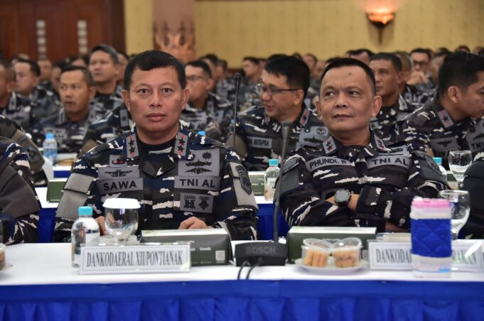 Dankodaeral XII Hadiri Apel Komandan Satuan (AKS) TNI AL Tahun 2025