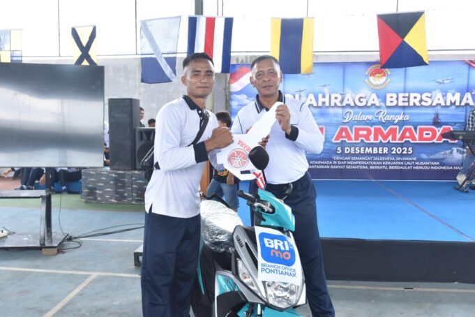 Semarak Hari Armada RI, Kodaeral XII Gelar Olahraga Bersama dan Panggung Prajurit