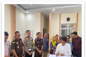 JAMPIDUM SETUJUI MERESTORASI PERKARA LAKALANTAS YANG DIMOHONKAN KEJARI SAMBAS