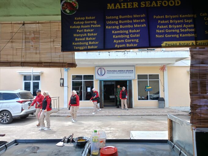 Langkah Tegas Kejati Kalbar, Geledah Perusda Terkait Dugaan Tipikor.*