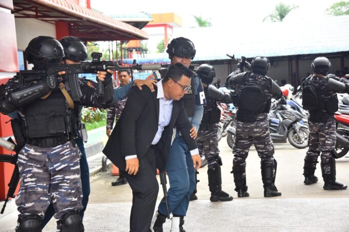 Komandan Kodaeral XII Tinjau Latihan Operasi Pam Obvitnas Strategis TA 2025