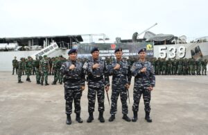 Komandan Kodaeral XII Hadiri Pemberangkatan Satgas Yonzipur 6/SD ke Aceh Utara