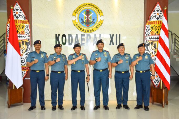 Dankodaeral XII Pimpin Upacara Sertijab Ka Kuwil dan Ka Akun Kodaeral XII